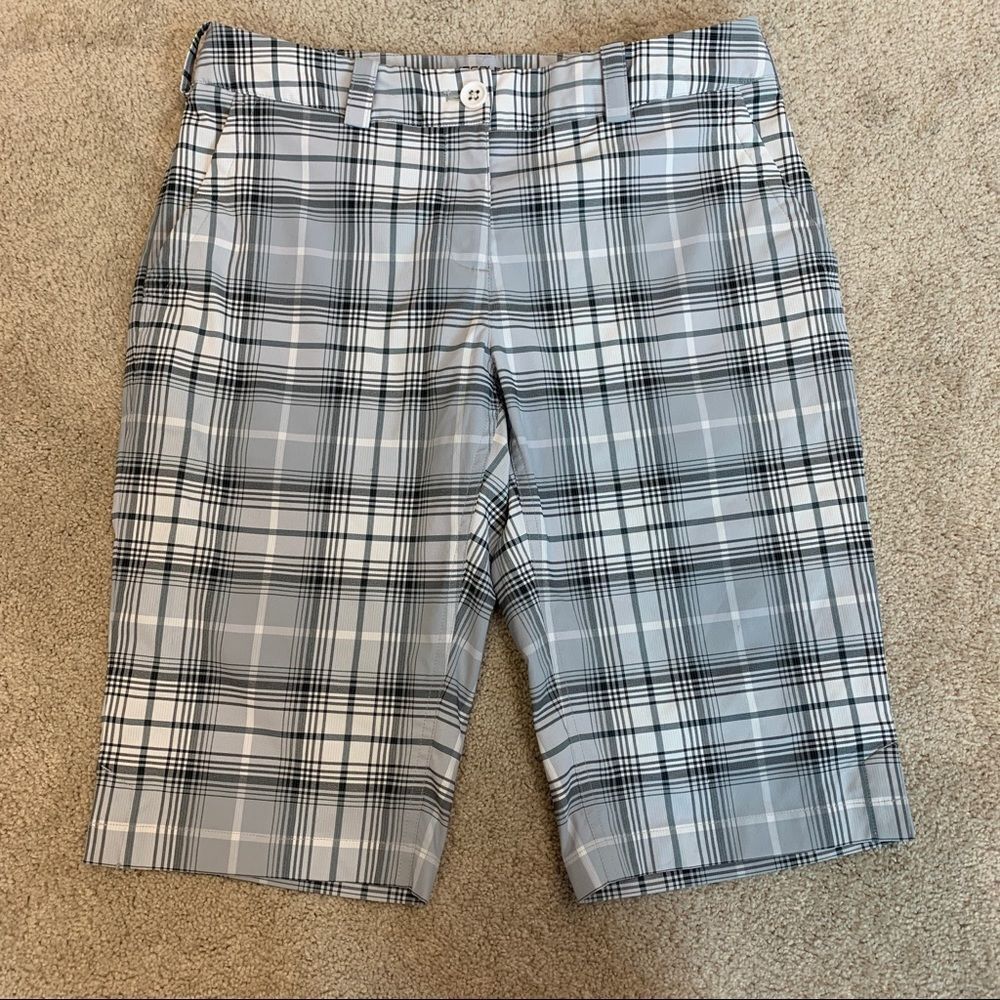 NIKE golf Gray white black plaid check Bermuda shorts Sz 6